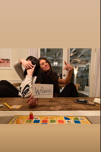 Pictionary Makes a Comeback Thanks to a Celebrity Game Night