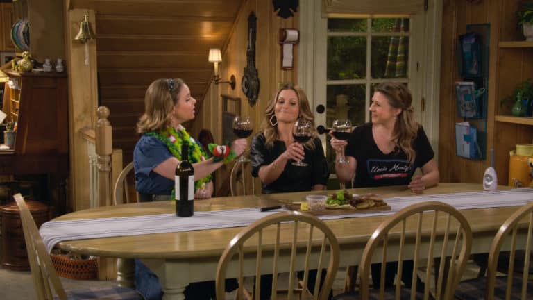 FullerHouse_Season5_Episode14_00_23_11_22_R